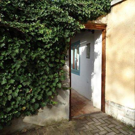 Tettyei Haziko Apartment Pécs Exterior photo