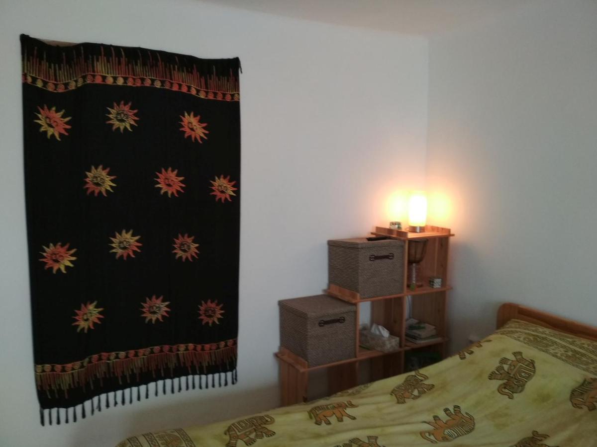 Tettyei Haziko Apartment Pécs Exterior photo