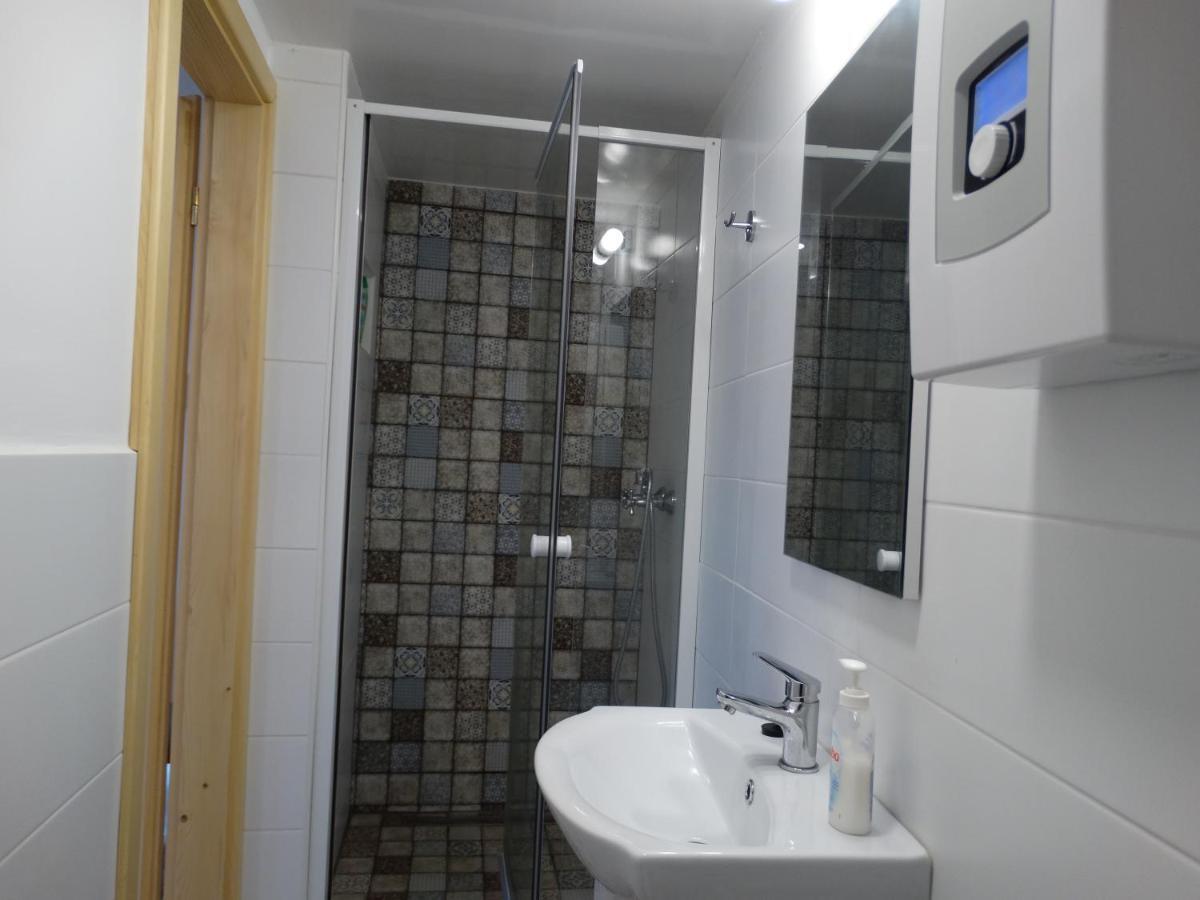 Tettyei Haziko Apartment Pécs Exterior photo